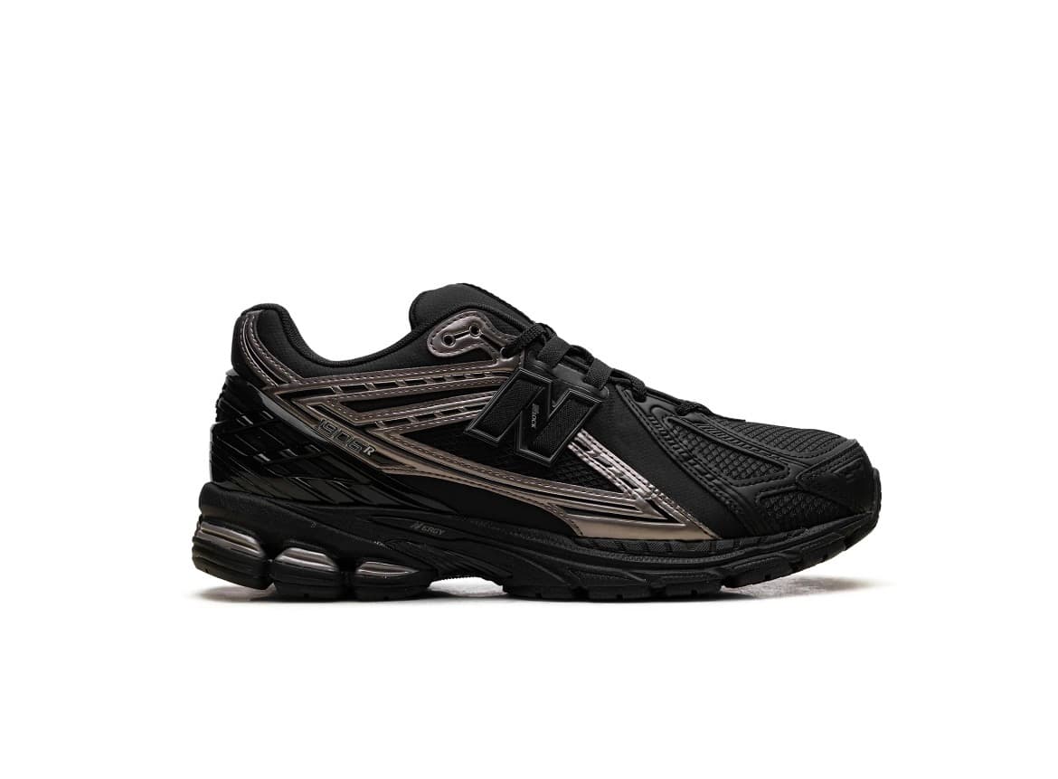New Balance 1906R sneakers