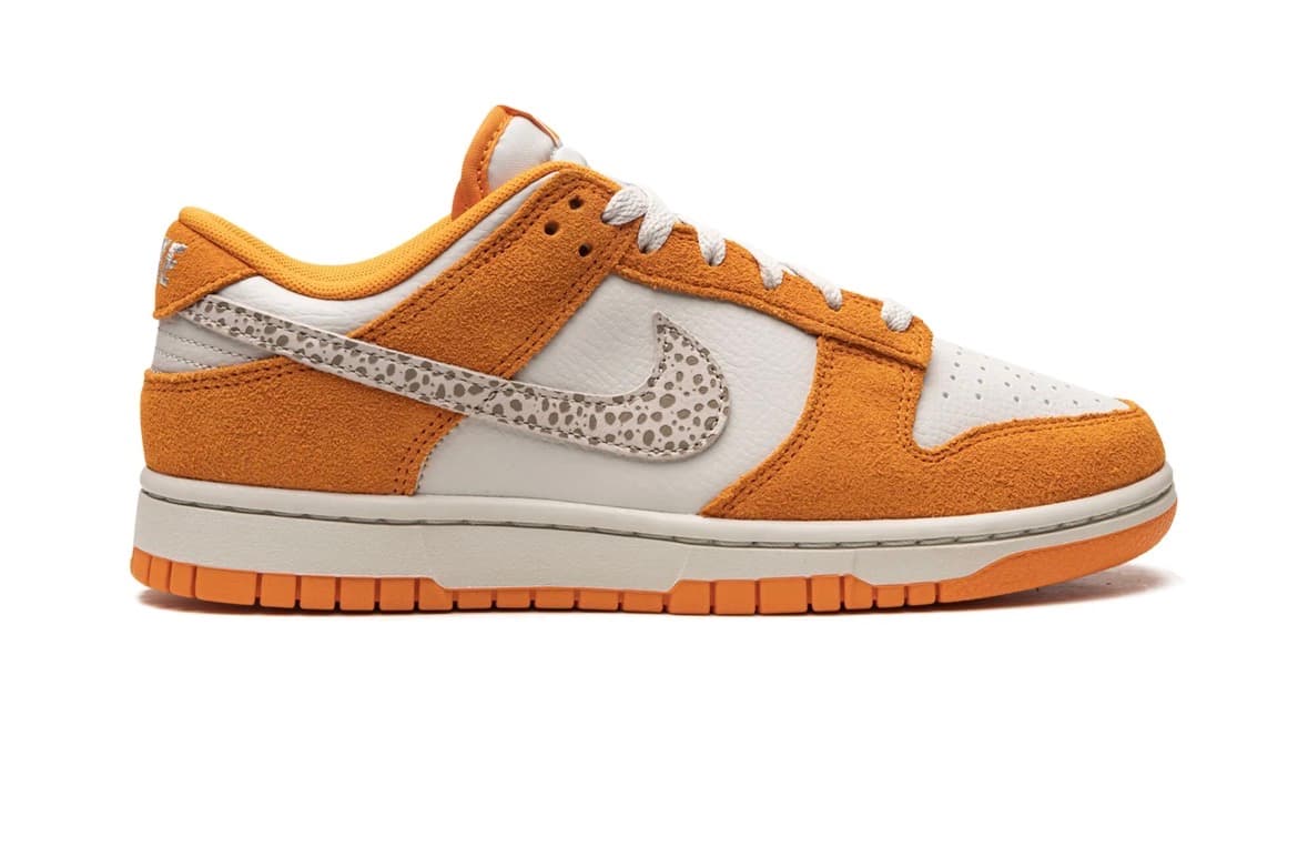 NIKE DUNK LOW “Safari Swoosh Kumquat” SNEAKERS